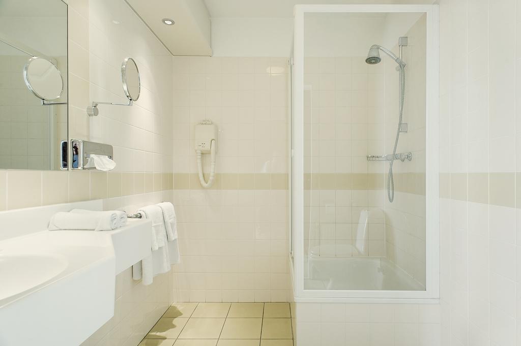 Hampshire Hotel - Newport Хуизен Стая снимка